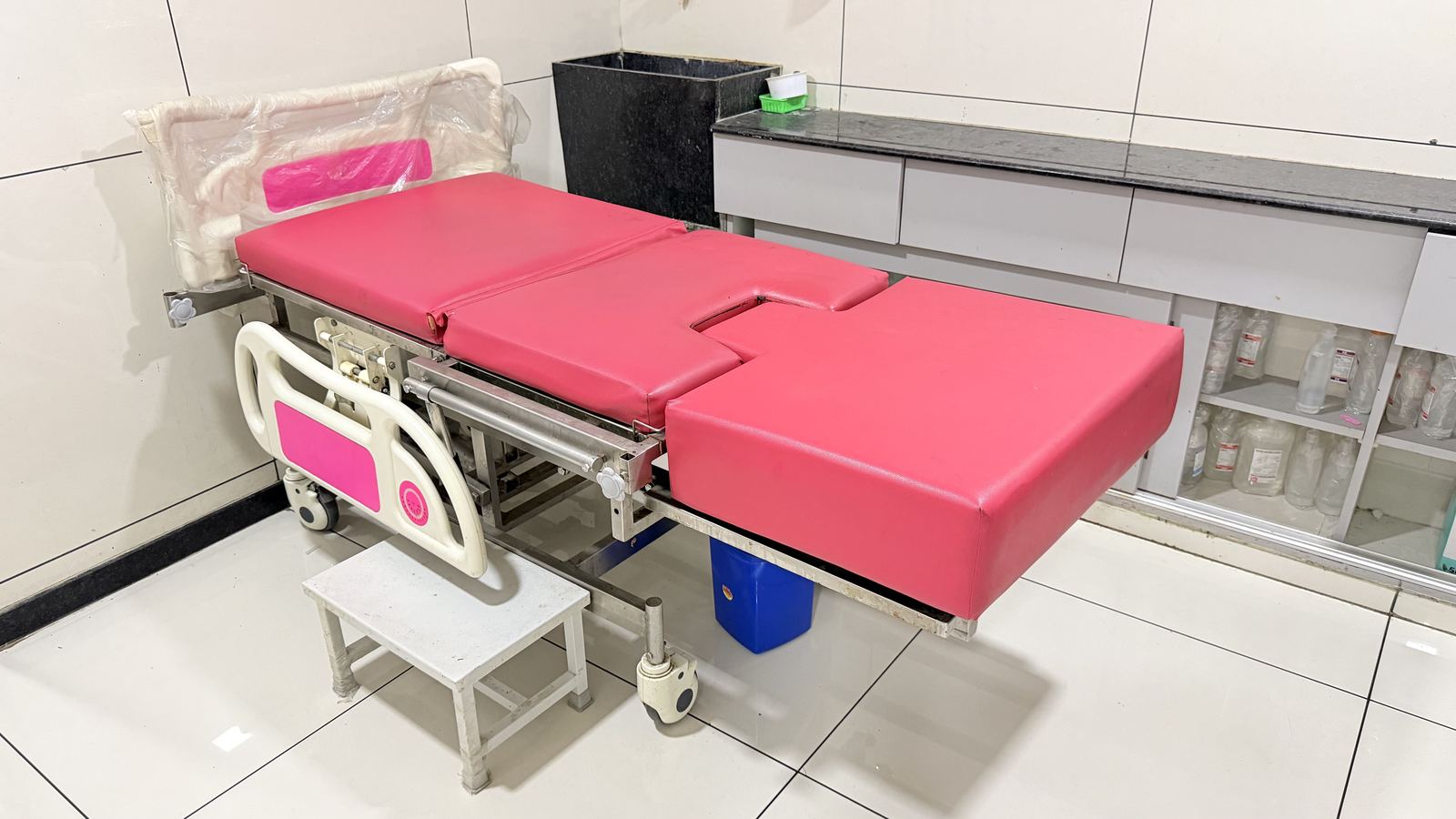 Kriyansh Women's Hospital — C-section delivery operating room