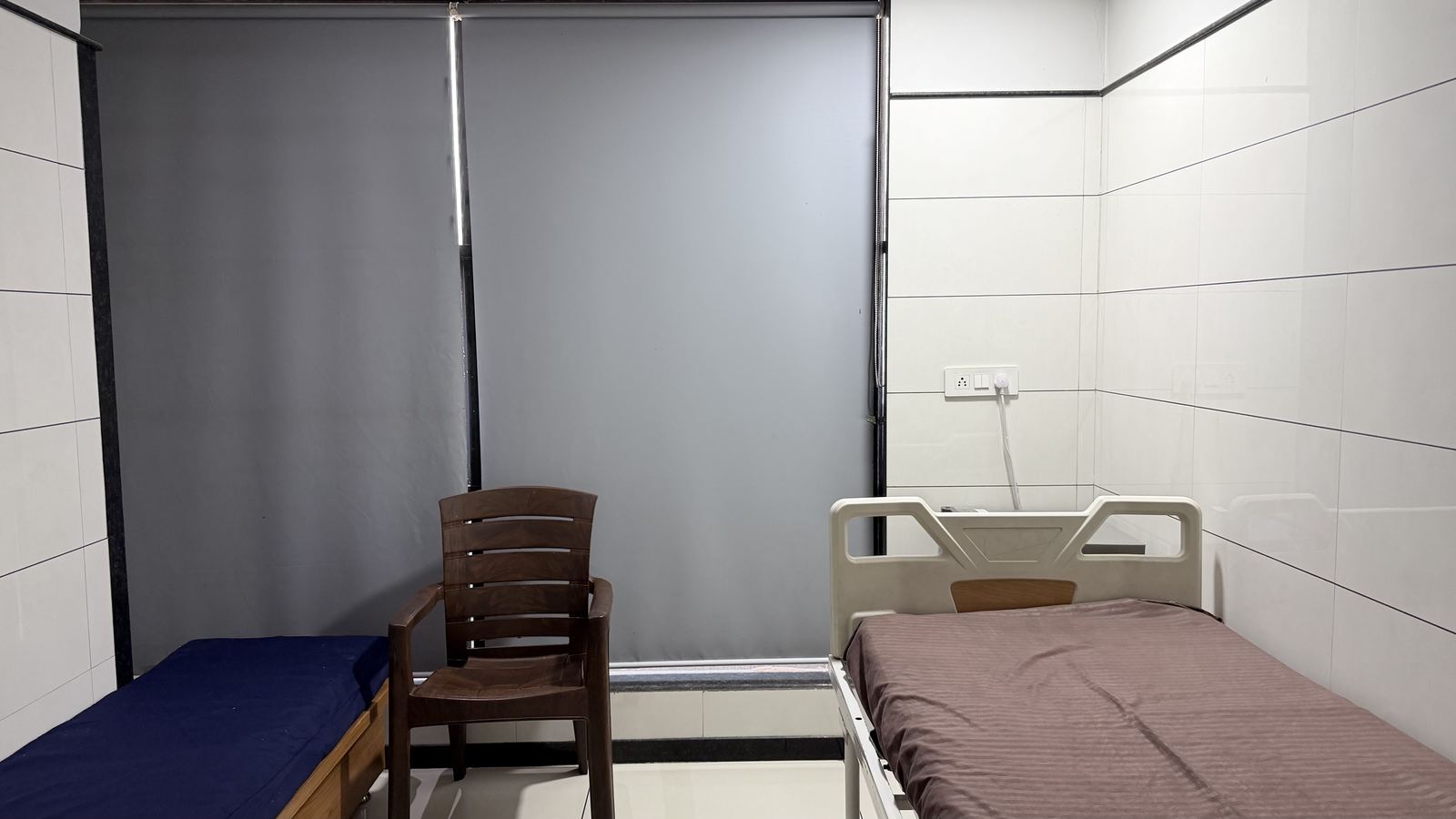Kriyansh Women's Hospital — Hospital entrance and lobby