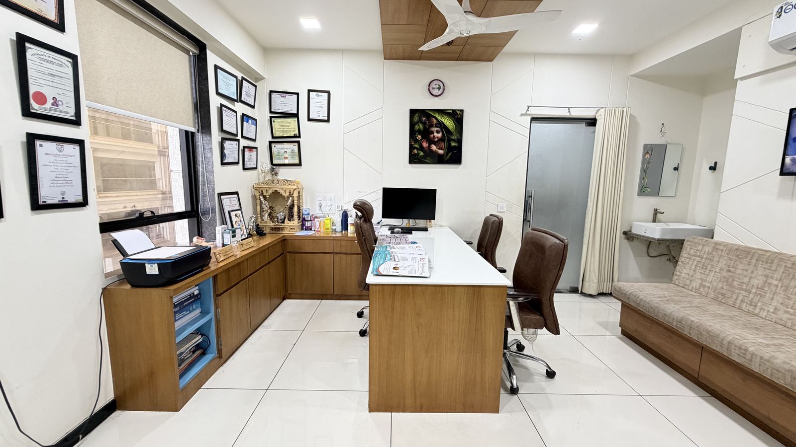 Kriyansh Women's Hospital — Laparoscopic surgery in progress
